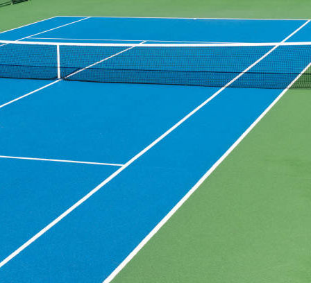 choisir Service Tennis pour l'entretien terrain de tennis Nice offre de multiples avantages. Leur expertise et professionnalisme